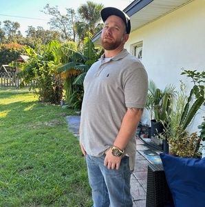 Meet your Posher, Eric